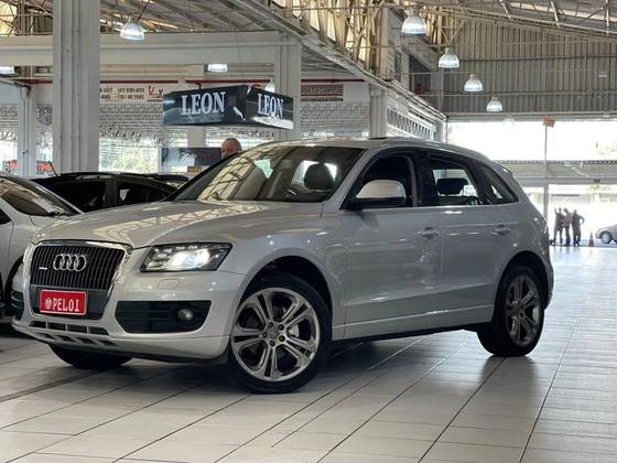 AUDI Q5 2.0 TFSI AMBIENTE 16V 211CV GASOLINA 4P AUTOMÁTICO AUDI Q5 2.0 TFSI AMBIENTE 16V 211CV GASOLINA 4P AUTOMÁTICO